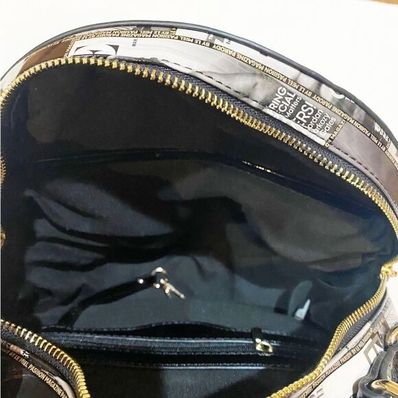 Obama Magazine Handbag Round Black/White glossy collage Purse, tote NWT - Picture 12 of 15